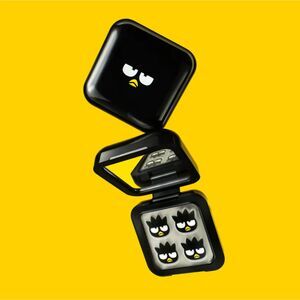 Sanrio Badtz-maru x Starface Big Compact w/ Mirror & 32 Acne Patches Hello Kitty